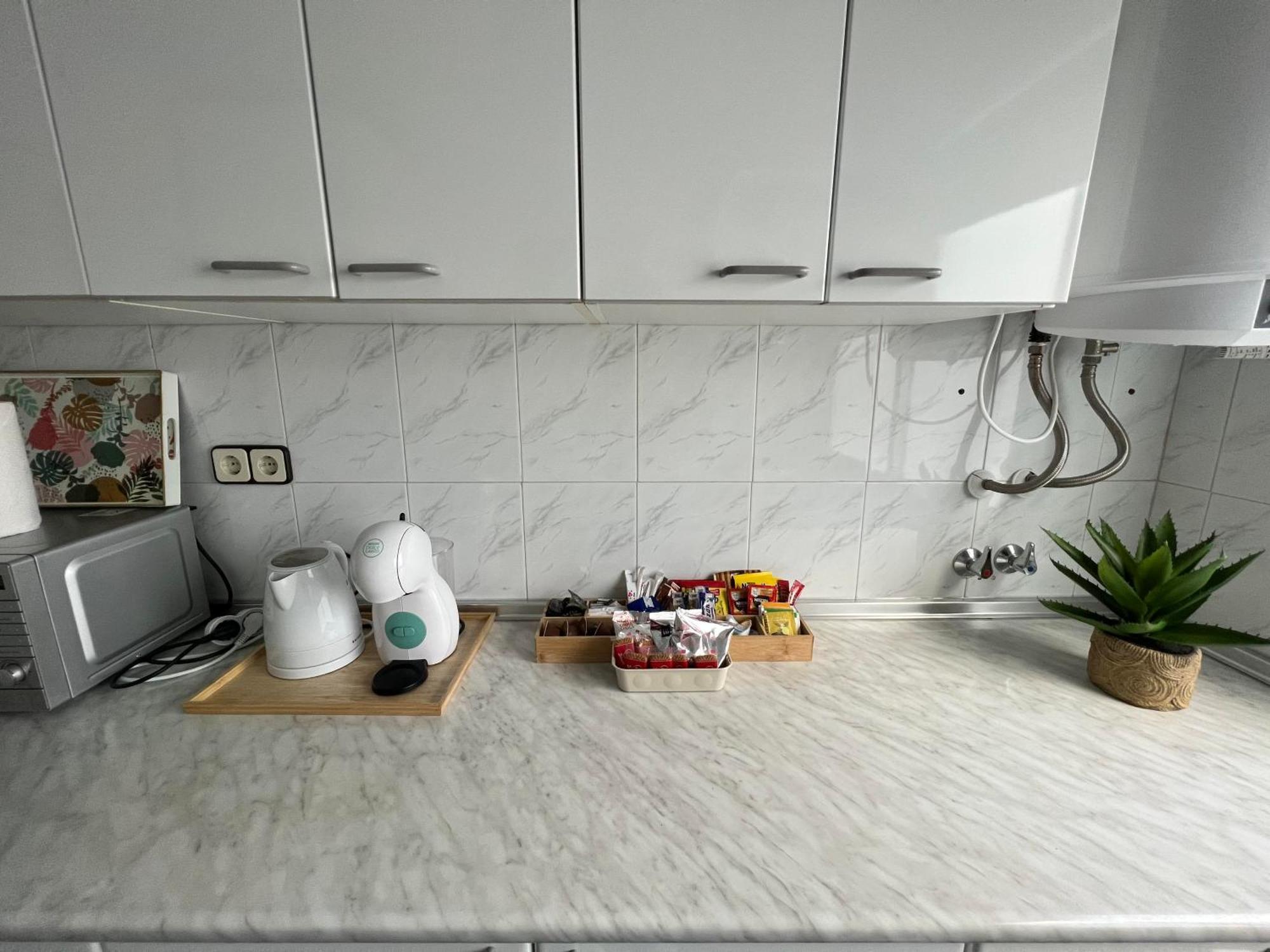 Gran Apartamento Con Parking Gratis Centro De Málaga Buitenkant foto