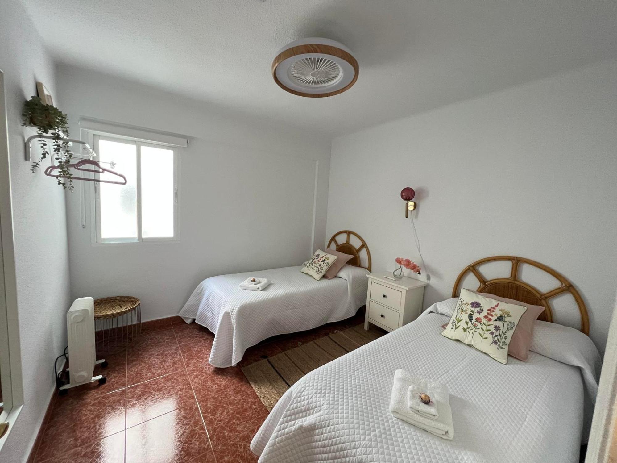 Gran Apartamento Con Parking Gratis Centro De Málaga Buitenkant foto