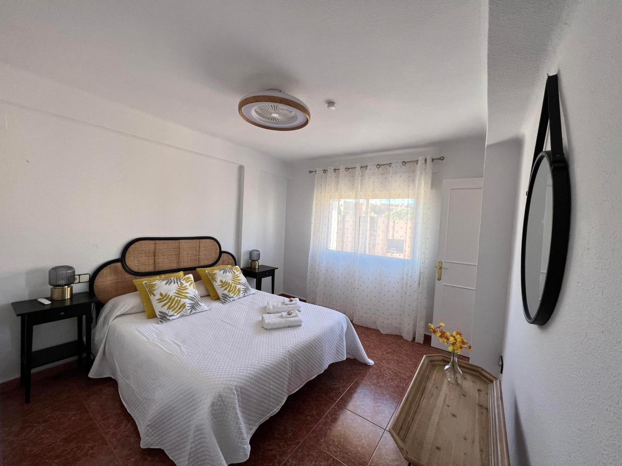 Gran Apartamento Con Parking Gratis Centro De Málaga Buitenkant foto